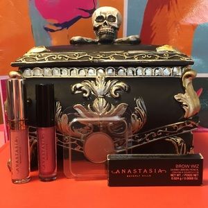 3/$20, NWT, Anastasia Makeup bundle mini sizes